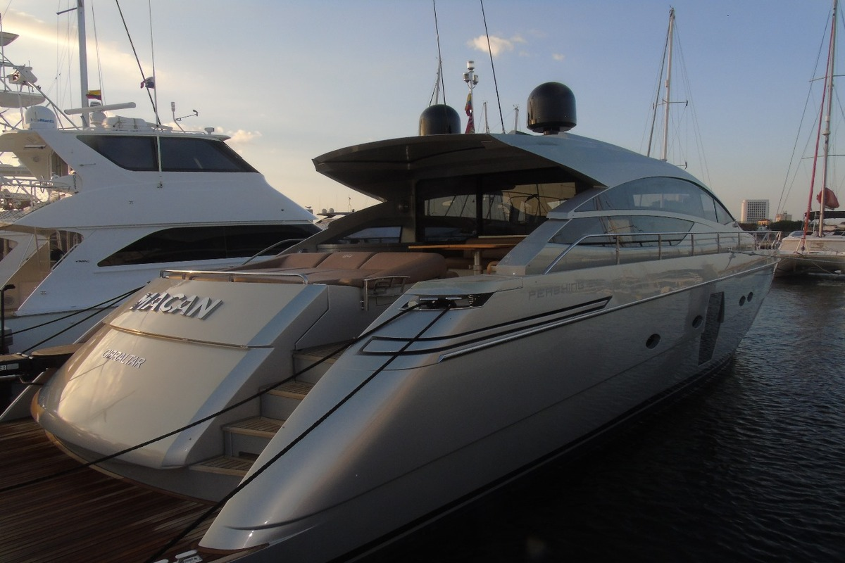 Elite Pershing Macan image 2