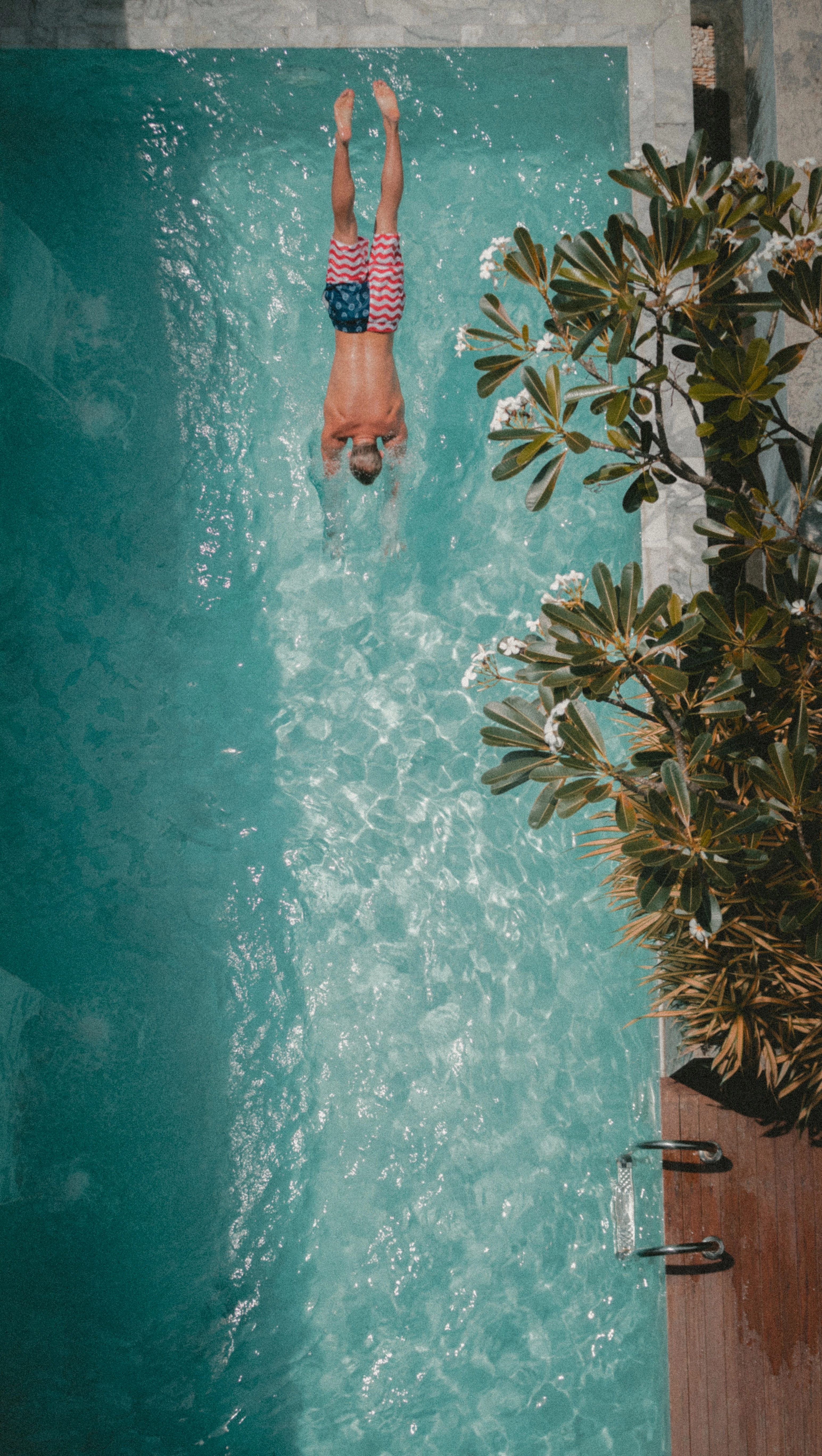Luxury villa pool in Cartagena, representing Elite Cartagena's bespoke services.