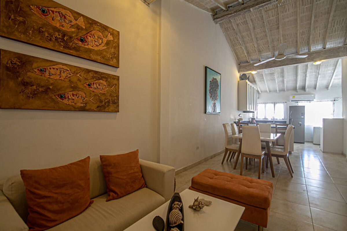 Charming 3 Bedroom in the Old City image 6