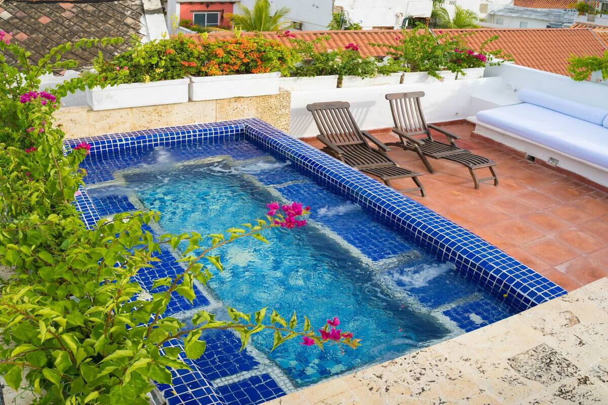 4 Bedroom Beautiful House in Old City image 5