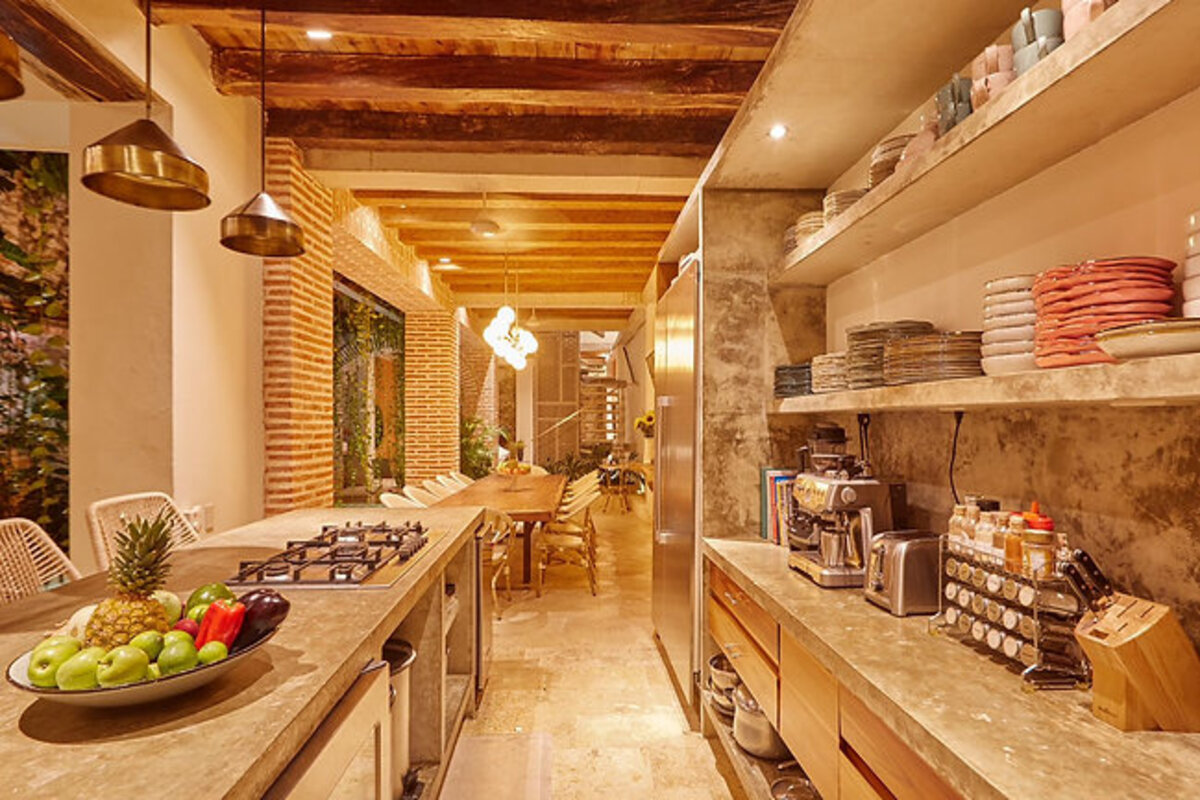 4 Bedroom Luxury Villa in Old City image 5
