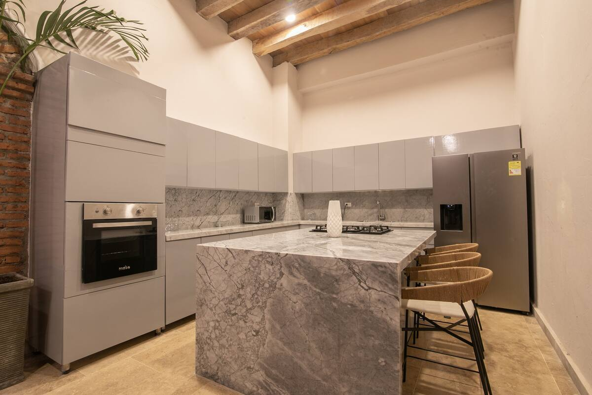7 Bedroom Luxury Villa in Walled City image 6