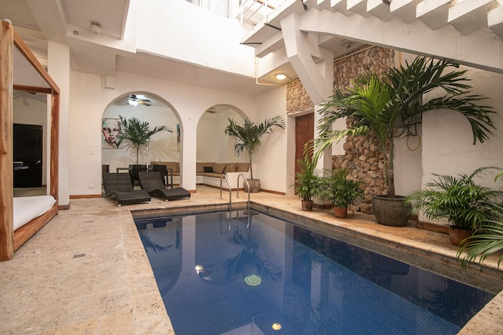 Beautiful 13 BR House in the Old City image 2