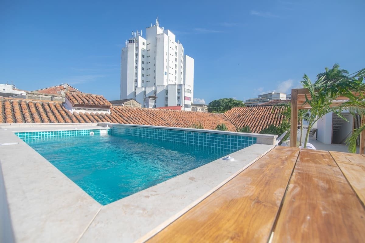 Luxury 18 Bedroom Villa in Old City image 1