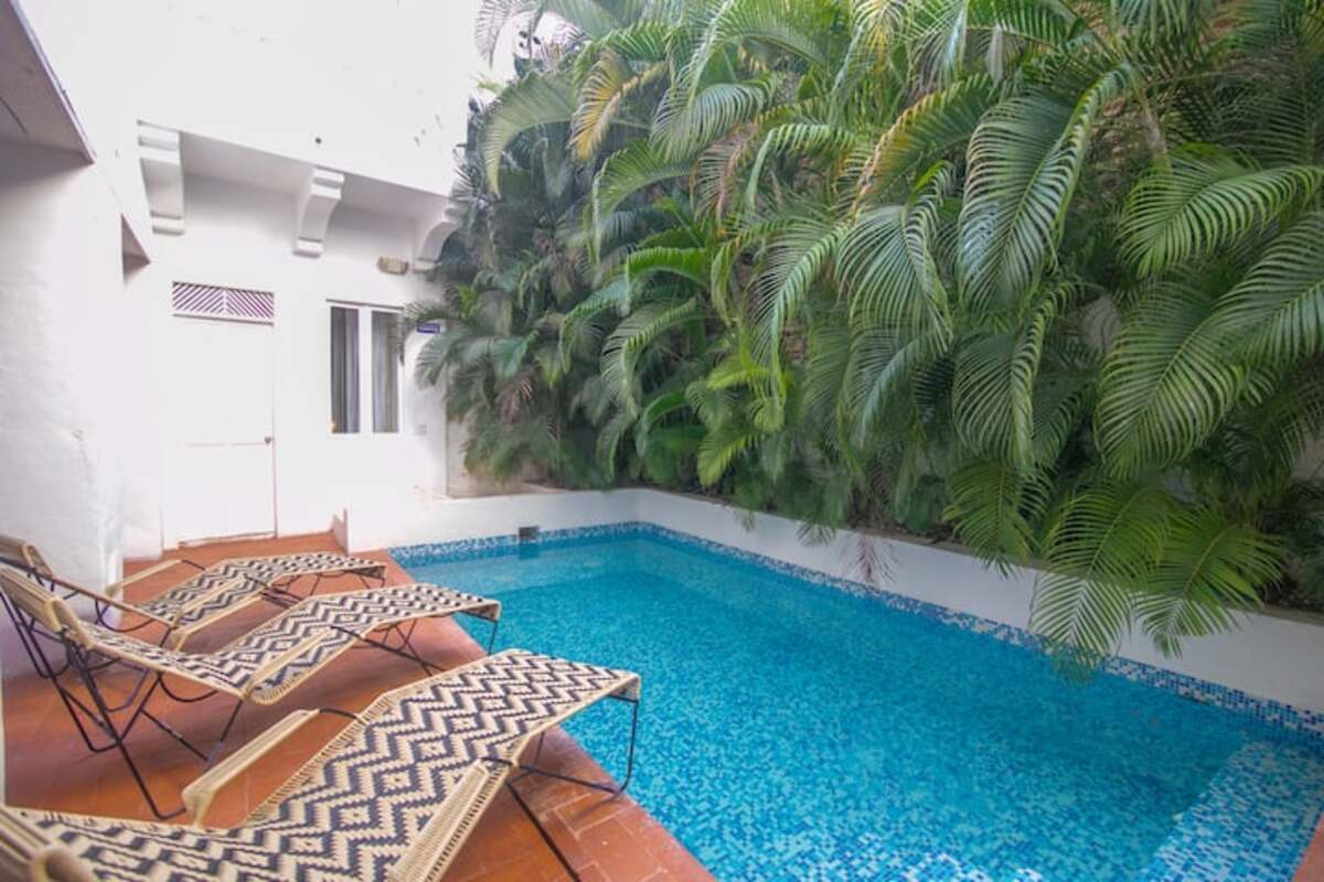 Luxury 18 Bedroom Villa in Old City image 2