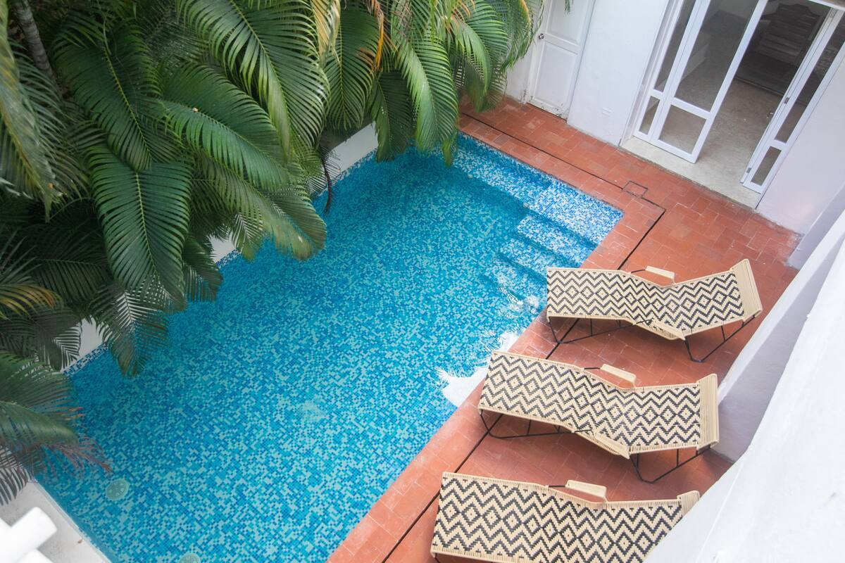 Luxury 18 Bedroom Villa in Old City image 3