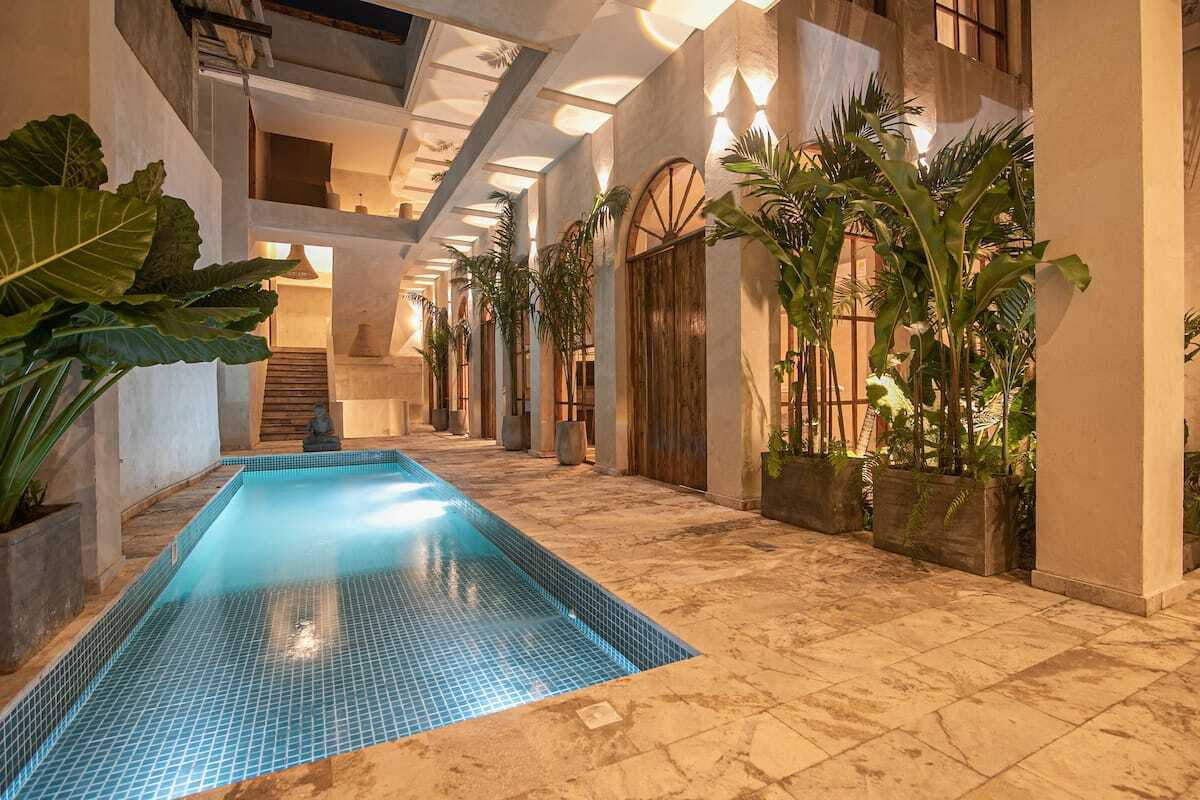 11 Bedroom Luxury Villa in Old City image 1