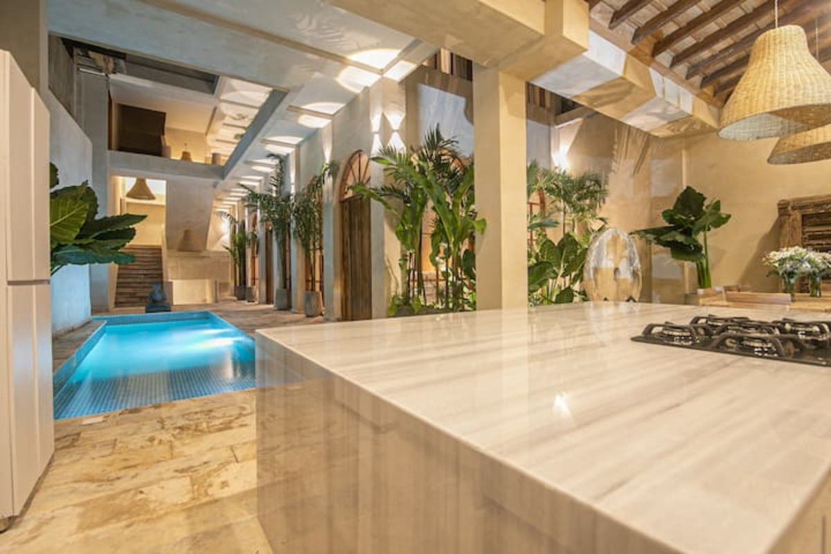 11 Bedroom Luxury Villa in Old City image 3