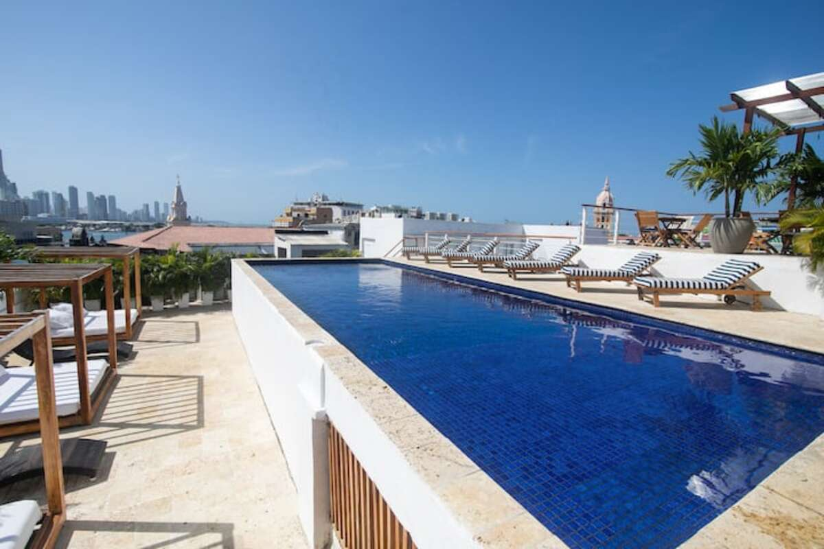 21 Bedroom Luxury Mansion in the Old City image 2
