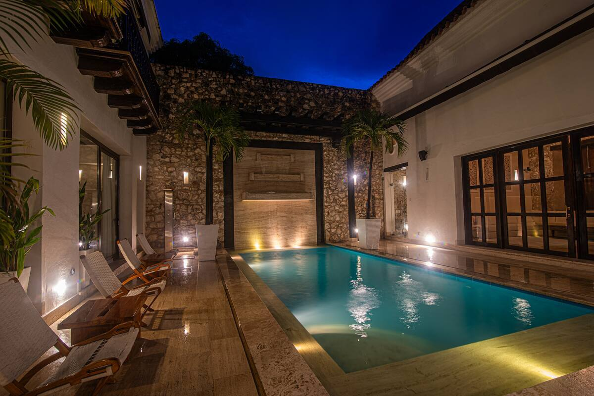 Luxury villa collection