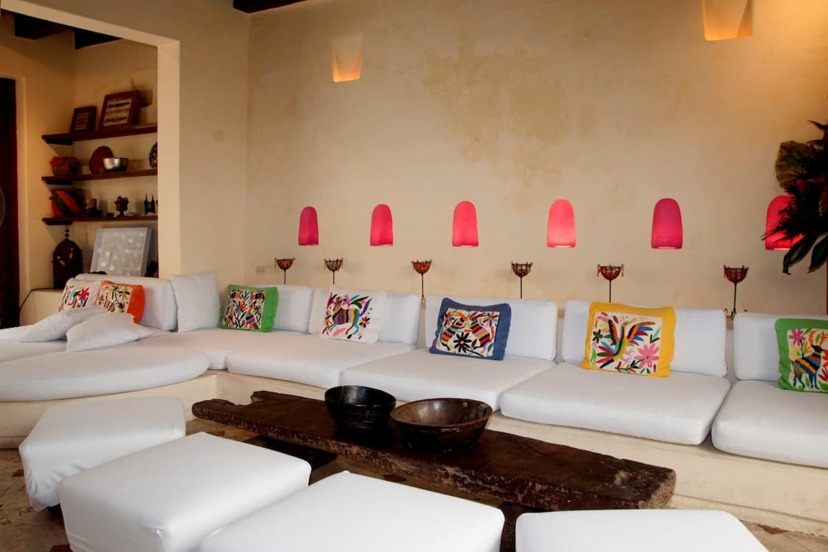 9 Bedroom Luxury Mansion In Old City image 4