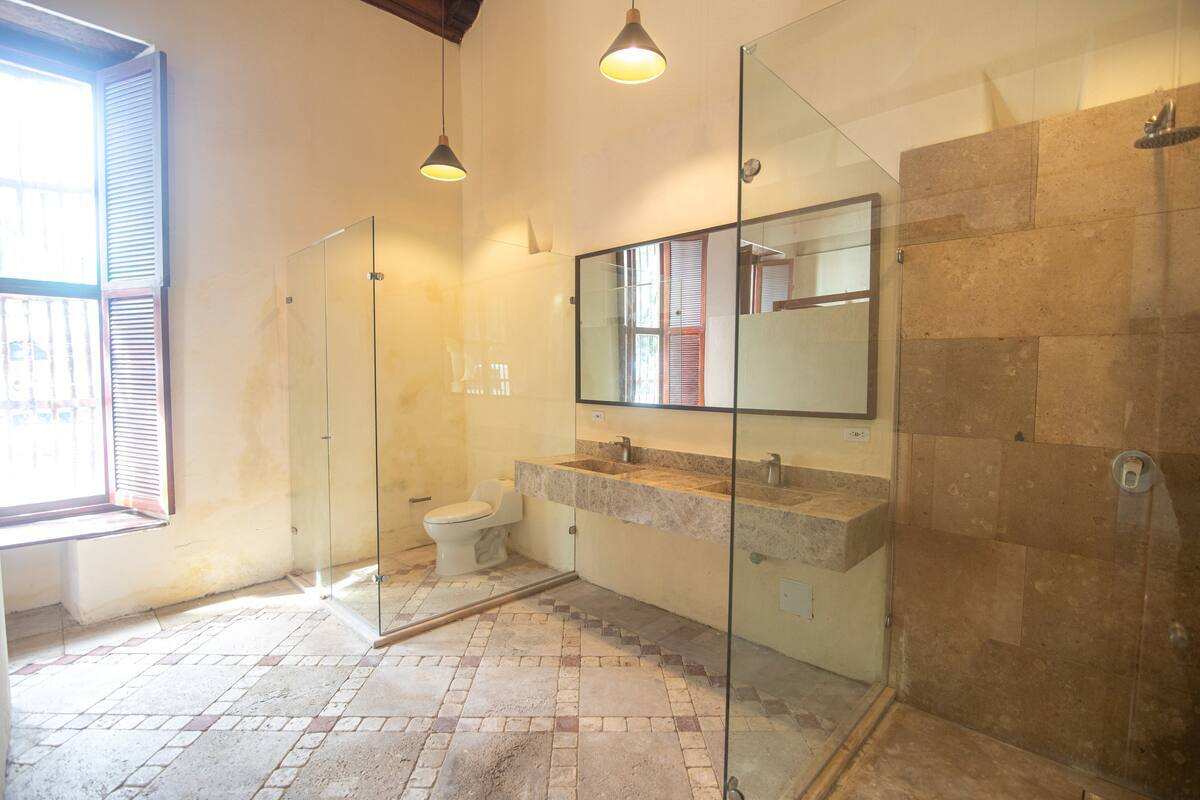 9 Bedroom Luxury Mansion In Old City image 8